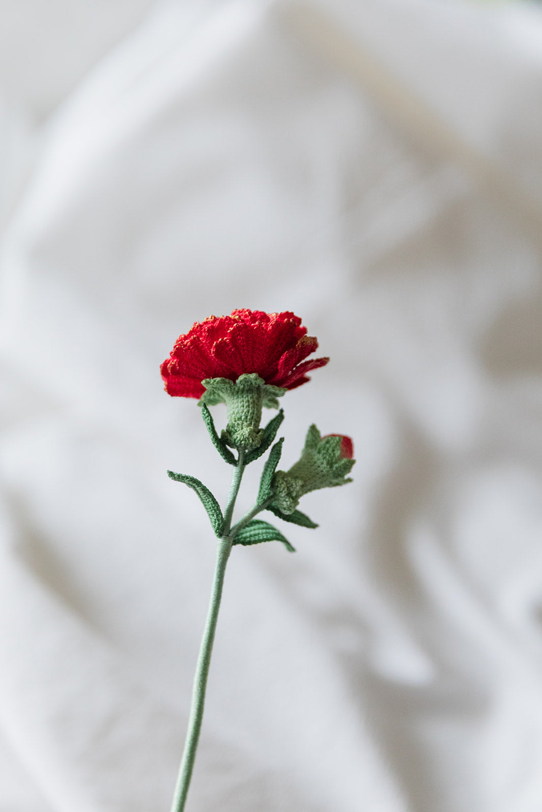 Microcrochet Red Carnation Bookmark