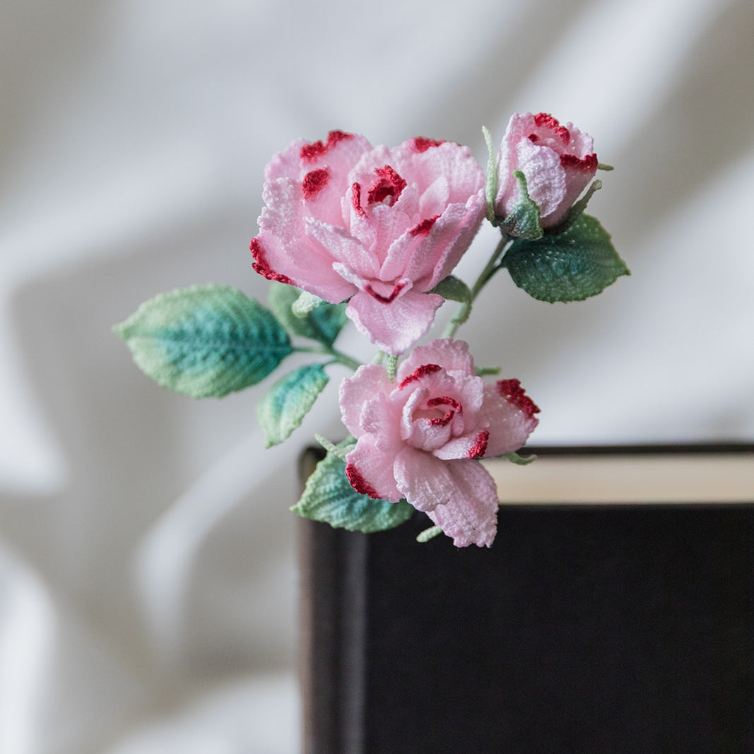Microcrochet Rose Bookmark