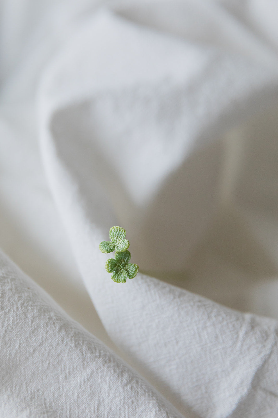Microcrochet Daisy Bookmark