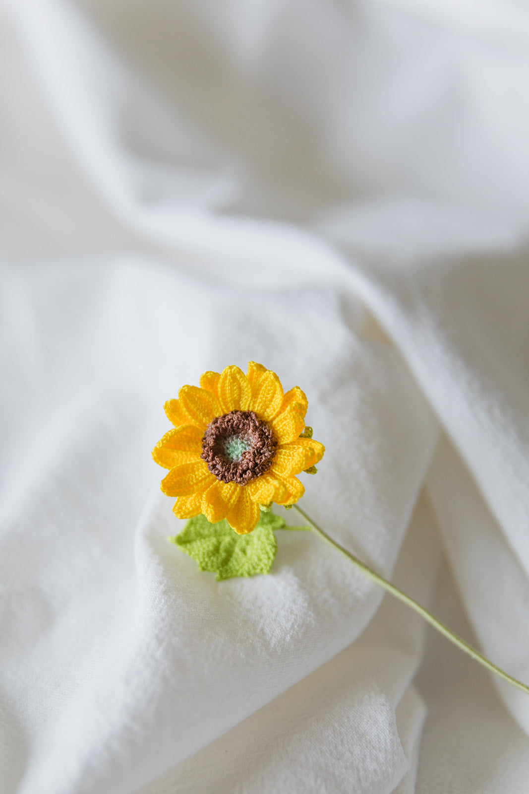 Microcrochet Sunflower Bookmark