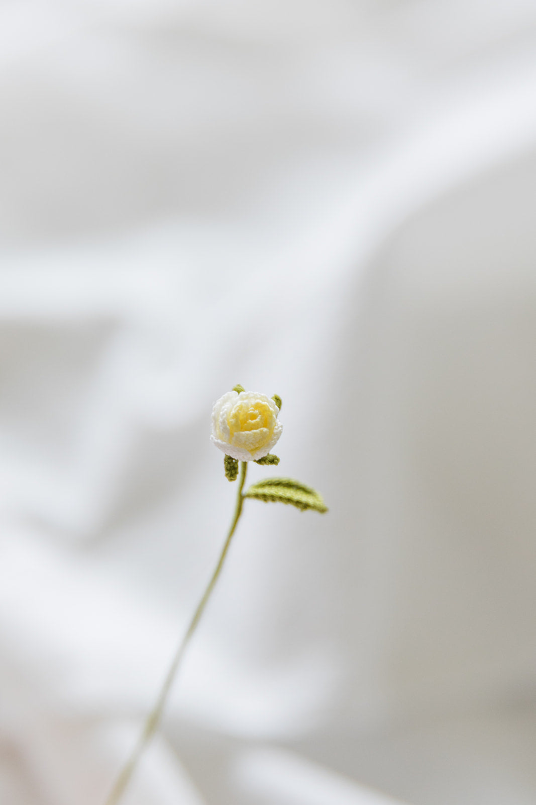Microcrochet Mini Rose Bookmark