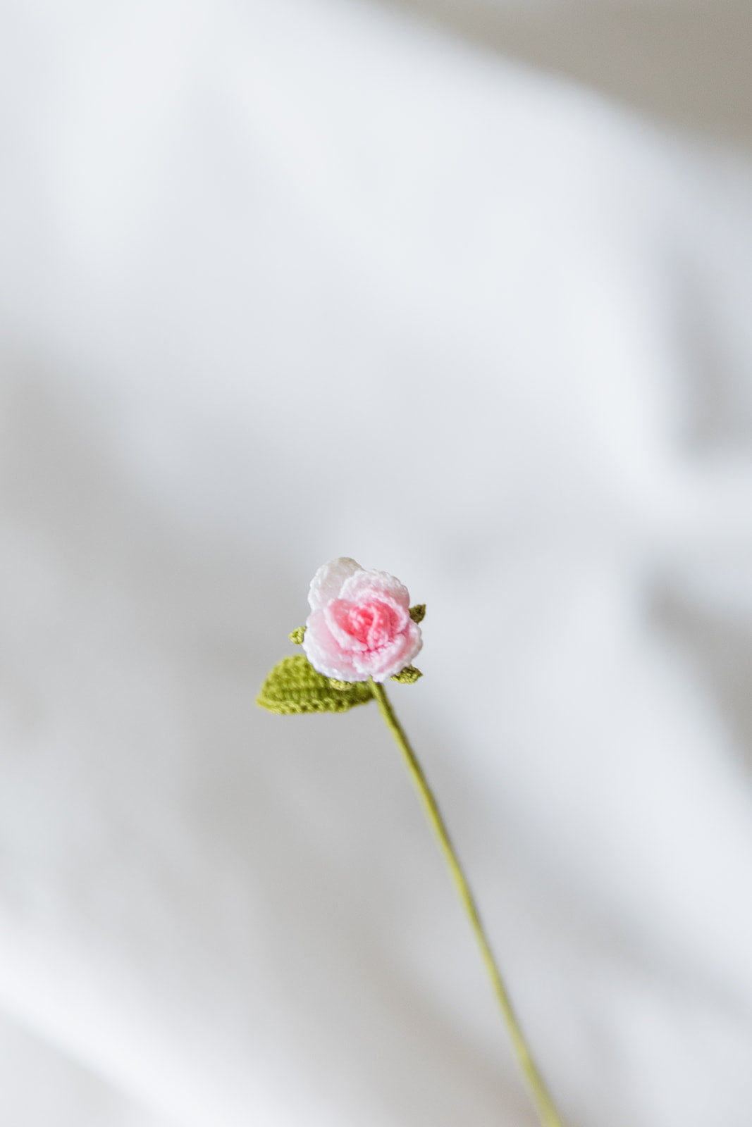 Microcrochet Mini Rose Bookmark