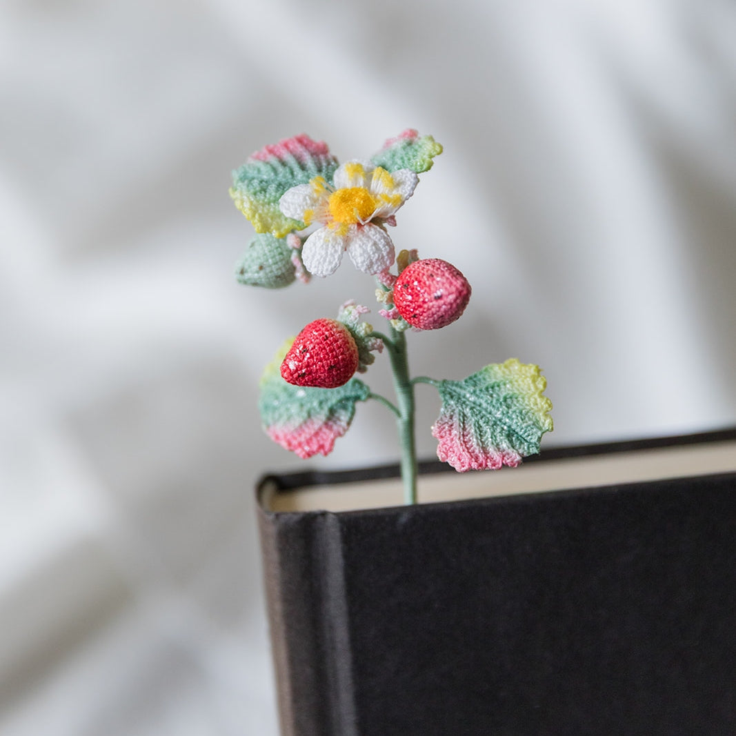 Microcrochet Red Strawberry Bookmark