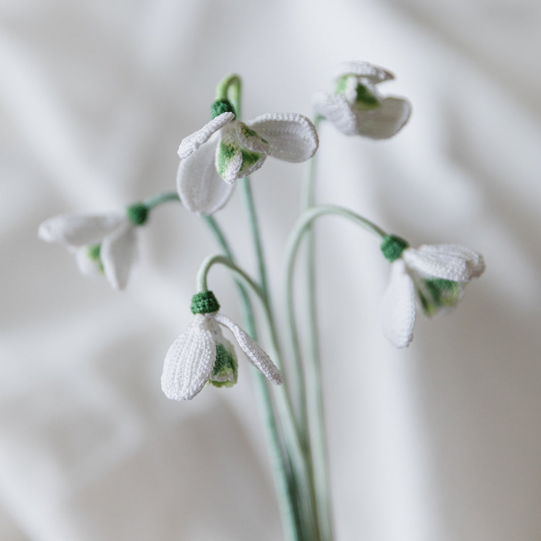 Microcrochet Snow Drop Bookmark