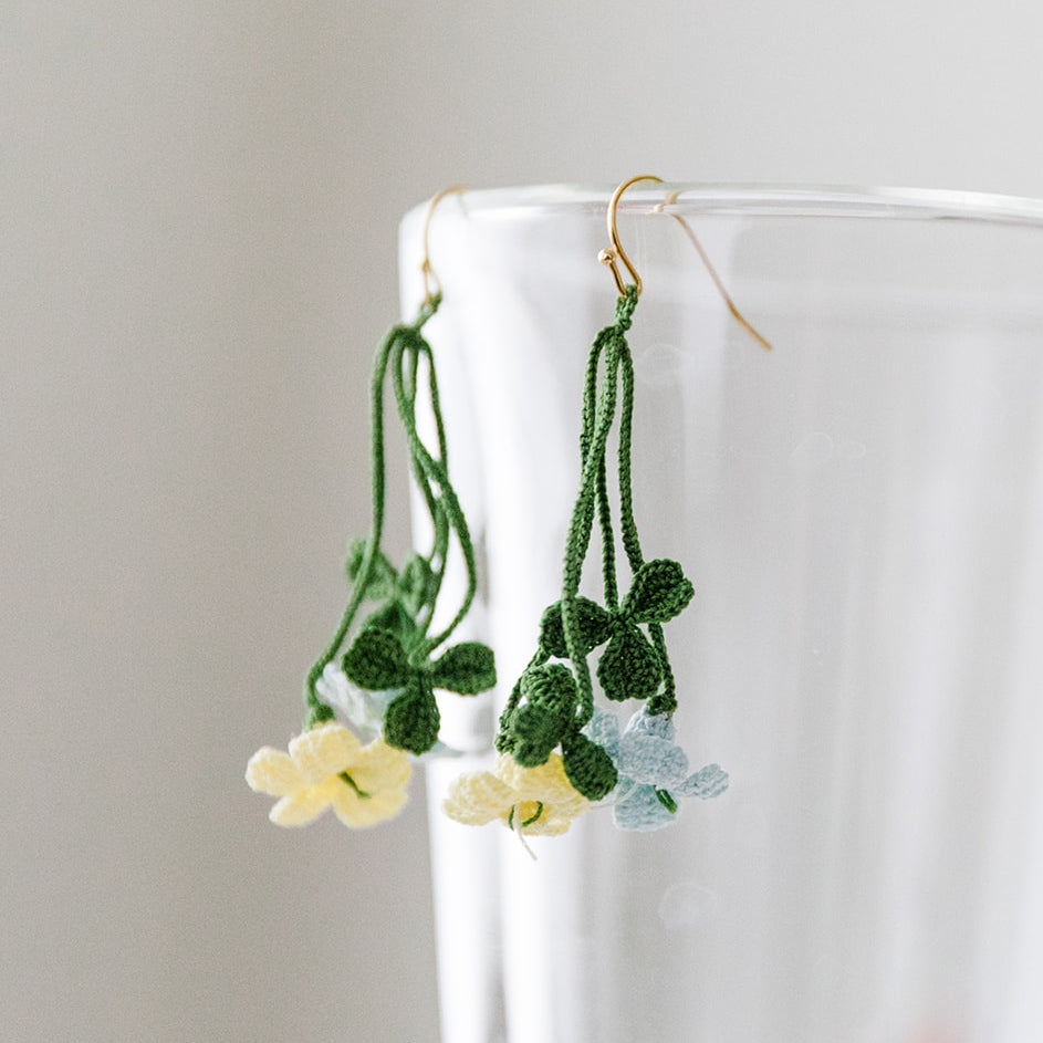 Microcrochet Wood Sorrel Earring