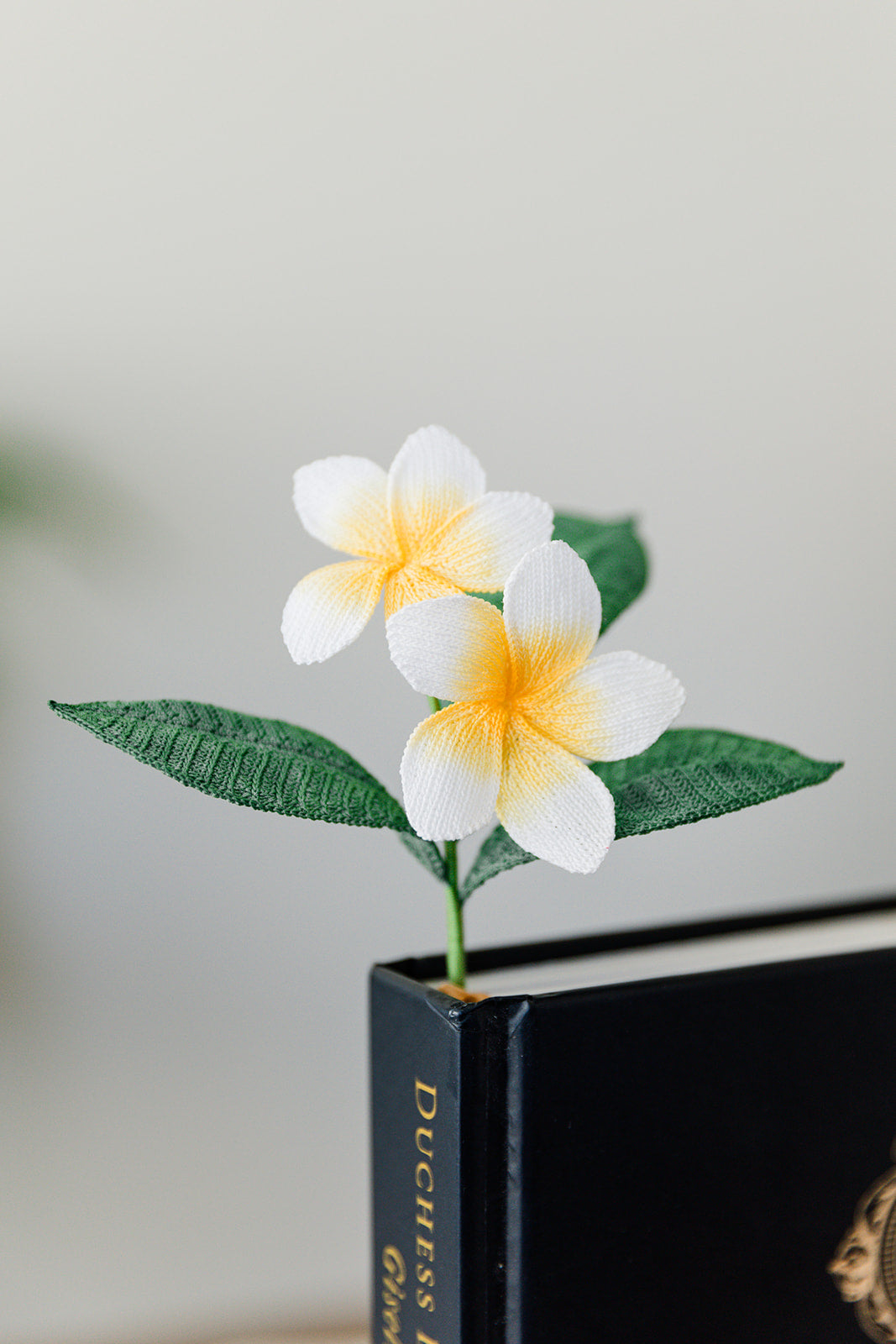 Microcrochet Plumeria Bookmark