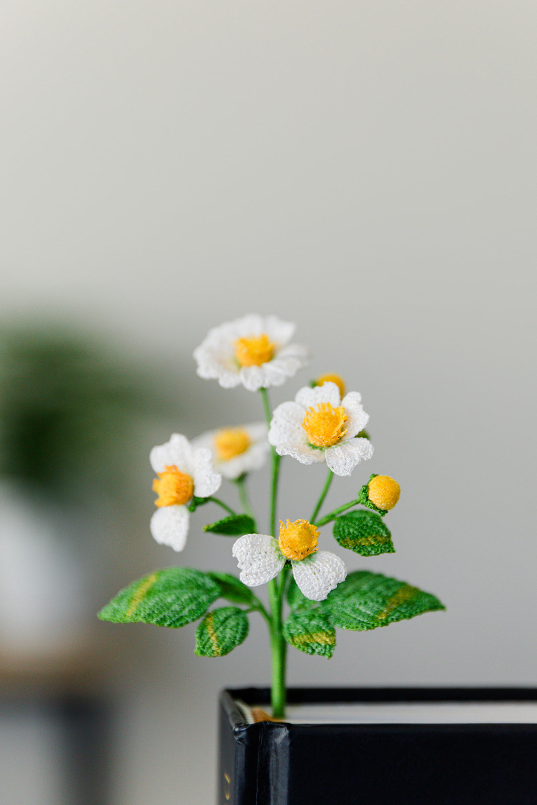 Microcrochet Wild Flower Bookmark